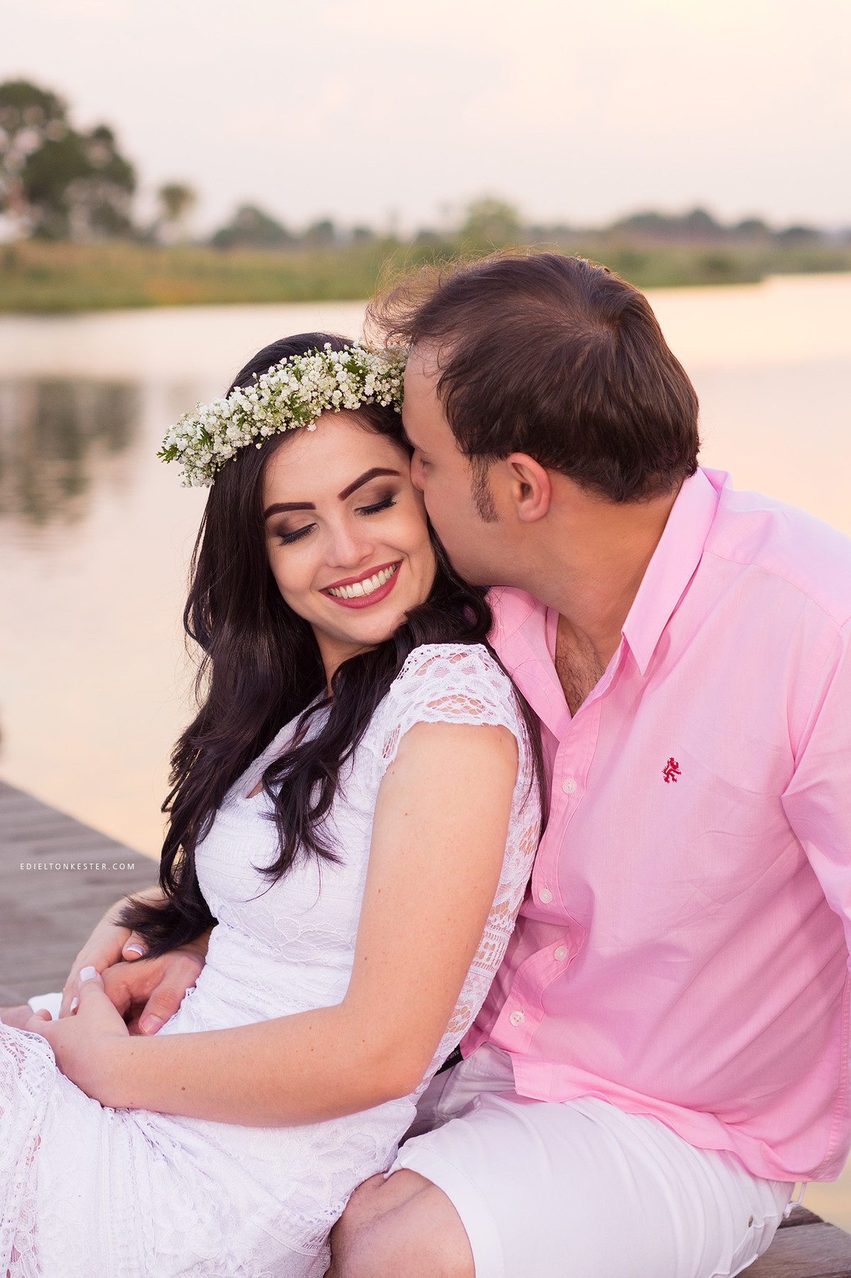 ensaio de casal feito na fazenda kajussol pelo fotografo de casamentos e familias edielton kester de rondonia ro