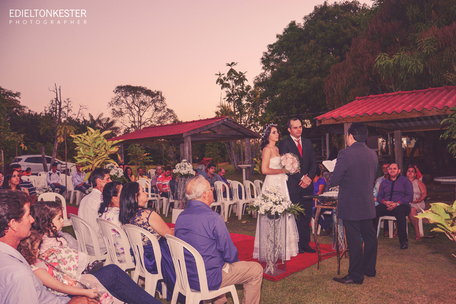 casamento, casamentos, noiva, noivas, bride, brides, wedding, weddings, fotografia de casamento, noivos, vestidos de noiva, buque de noiva, pai noiva, entrada noiva casamento dia, case de dia, casamento diurno, benção, cerimonia casamento