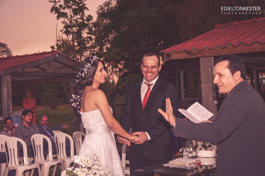 casamento, casamentos, noiva, noivas, bride, brides, wedding, weddings, fotografia de casamento, noivos, vestidos de noiva, buque de noiva, pai noiva, entrada noiva casamento dia, case de dia, casamento diurno, benção, cerimonia casamento