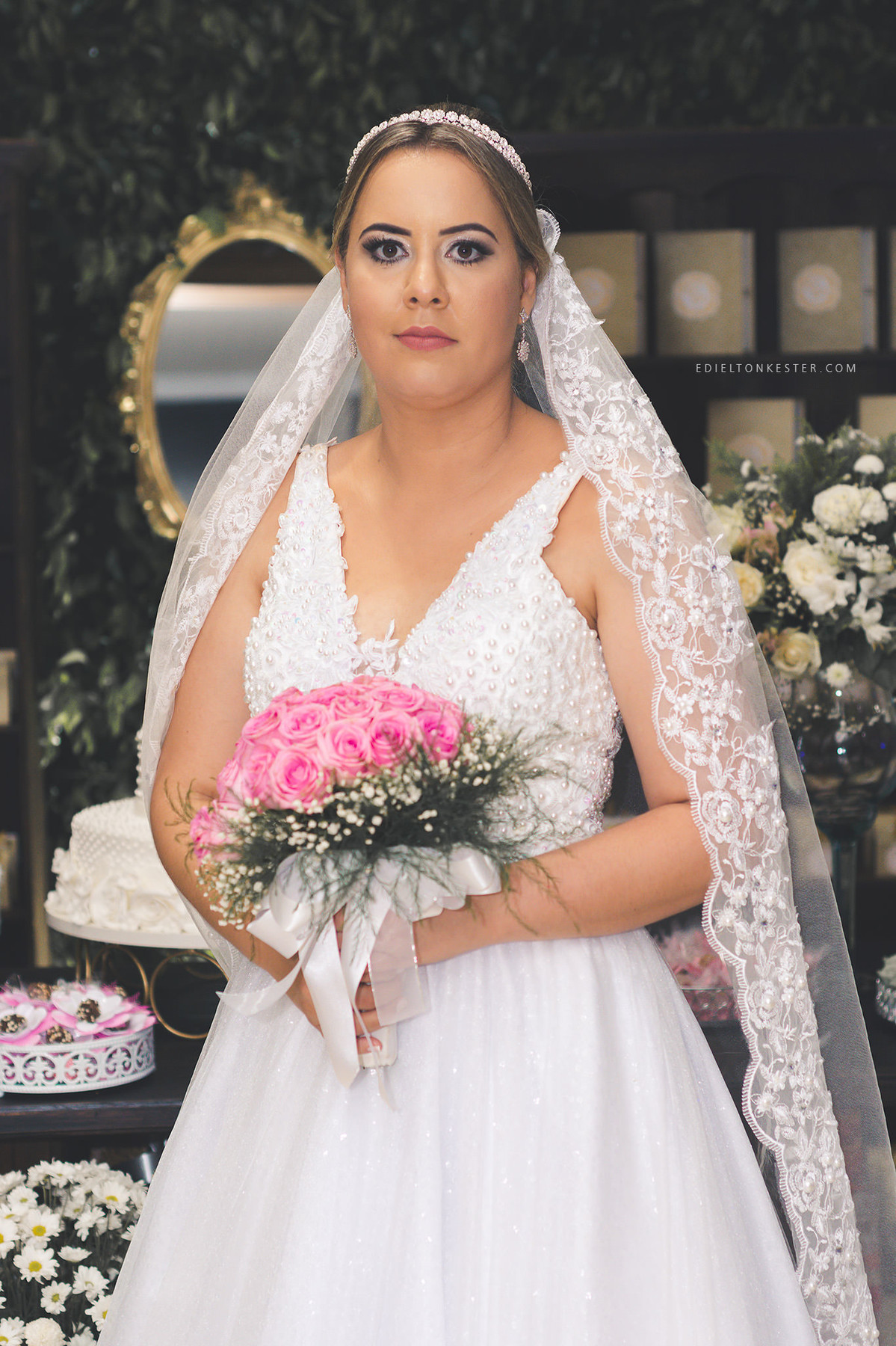 noiva posando para foto