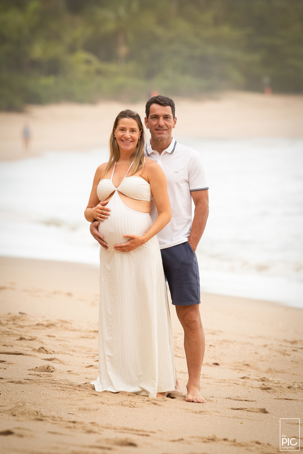 ensaio gestante na praia; ensaio gestante; fotógrafo sp; fotógrafo são josé dos campos; ensaio gestante em Ubatuba