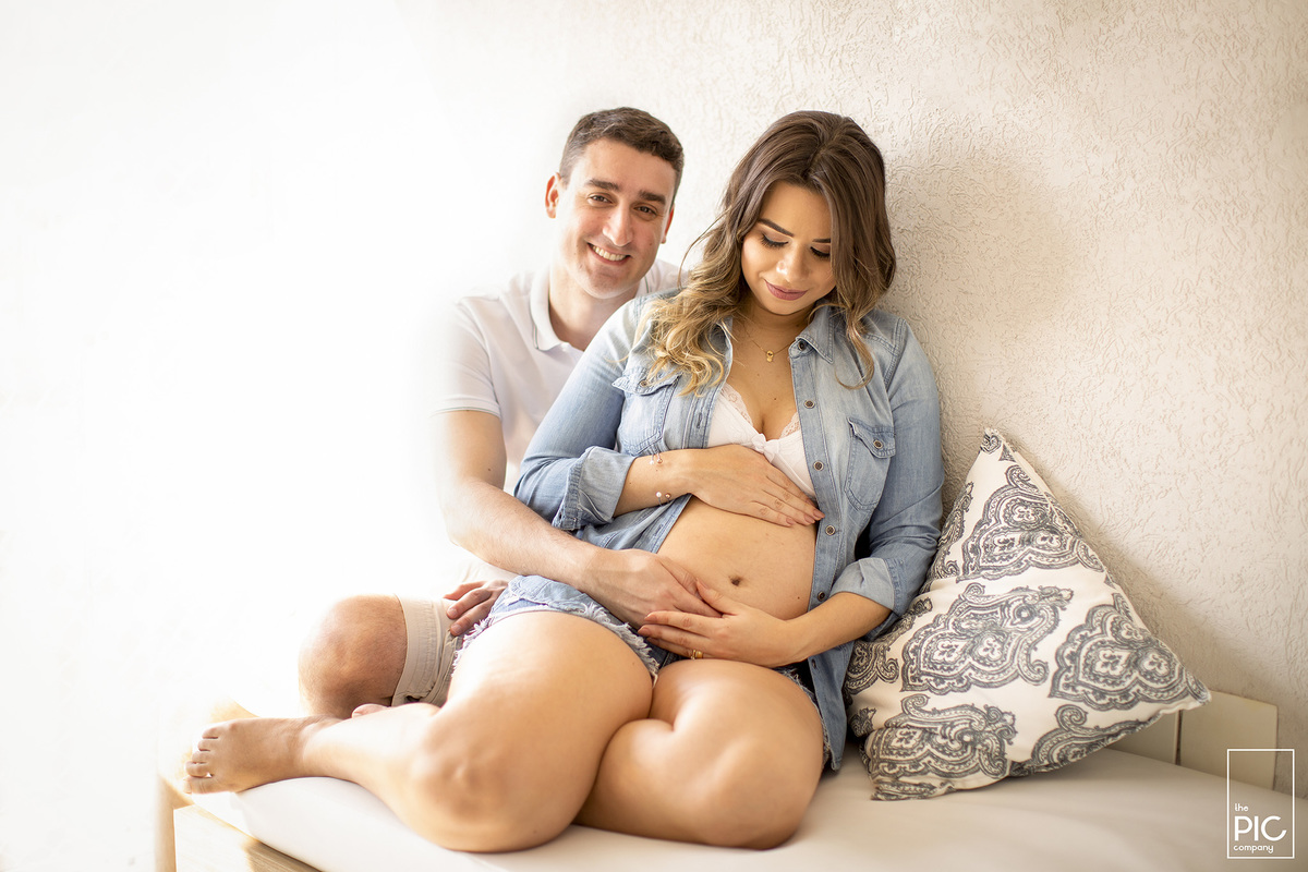 ensaio gestante em casa; ensaio gestante São José dos Campos; fotógrafo de gestantes sp