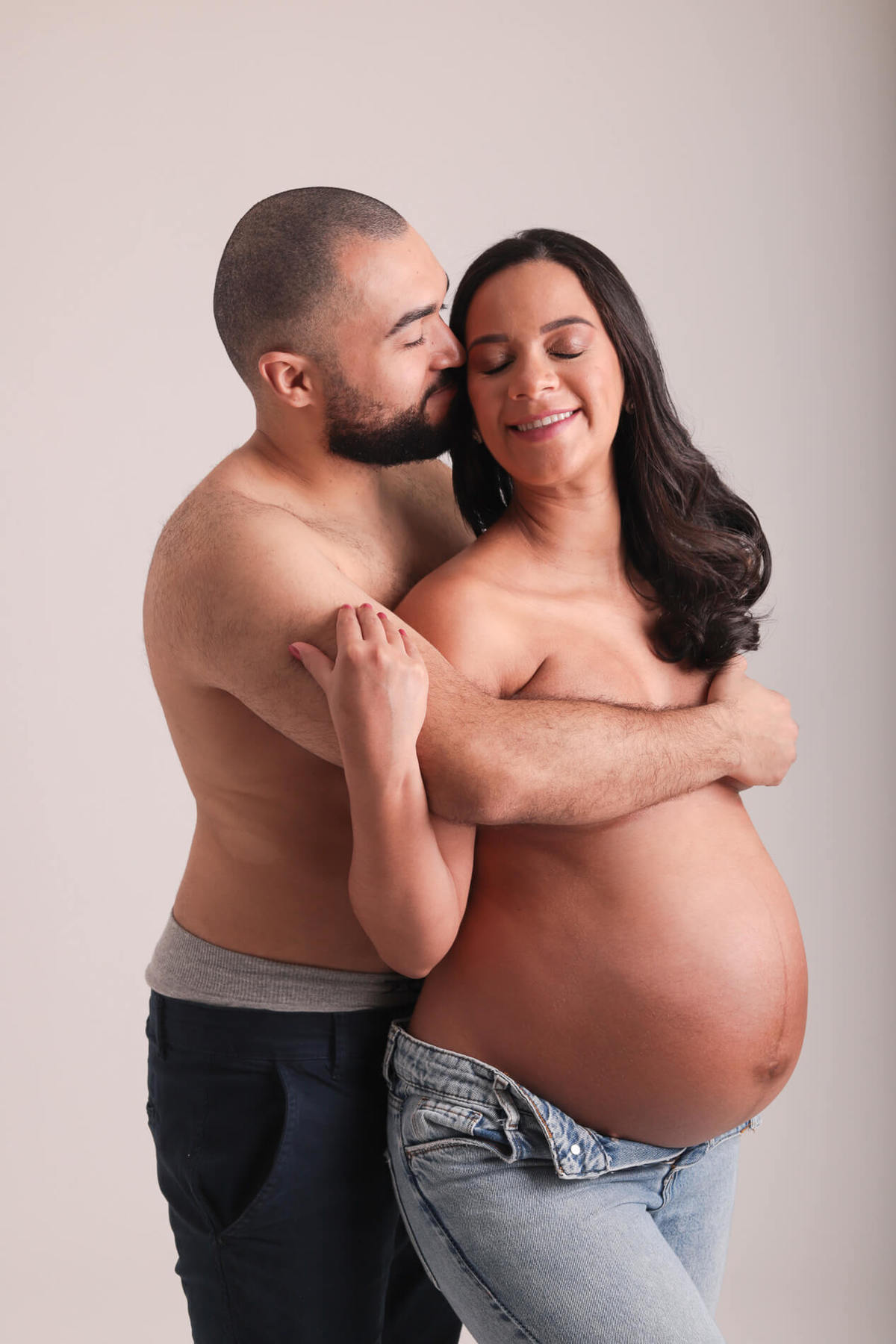 Estúdio Rossinis Fotografia de Gestante em Suzano - São Paulo, Ensaio gestante com acessórios