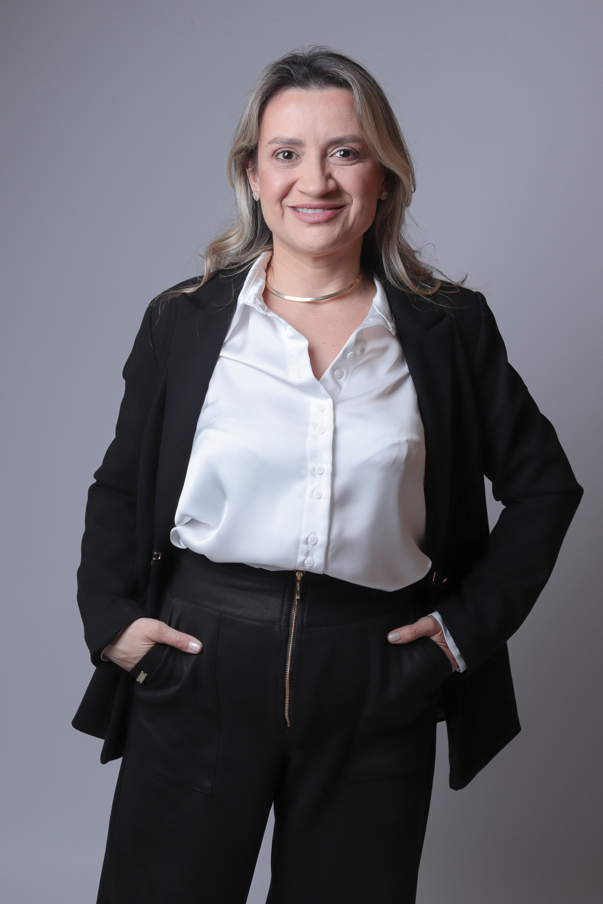 Ensaio de Retrato Profissional, Marketing Empresarial, Líder Empresarial, Empresário, Por Priscila Rossini - Suzano SP, Branding Empresarial, Branding Pessoal, Branding Corporativo