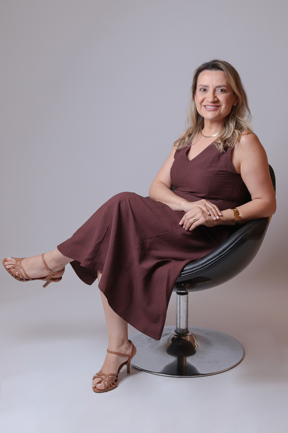 Ensaio de Retrato Profissional, Marketing Empresarial, Líder Empresarial, Empresário, Por Priscila Rossini - Suzano SP, Branding Empresarial, Branding Pessoal, Branding Corporativo, analise de Arquétipo, Posicionamento Digital