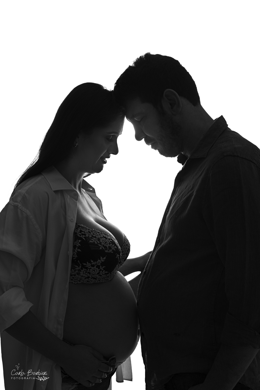 foto-gestante-contraluz-casal