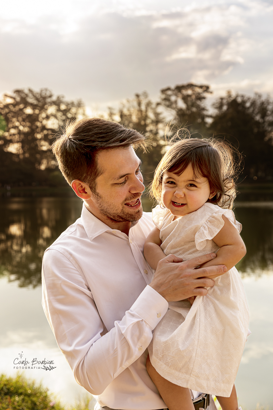 Bebela_e_seu_pai_ensaio_familia