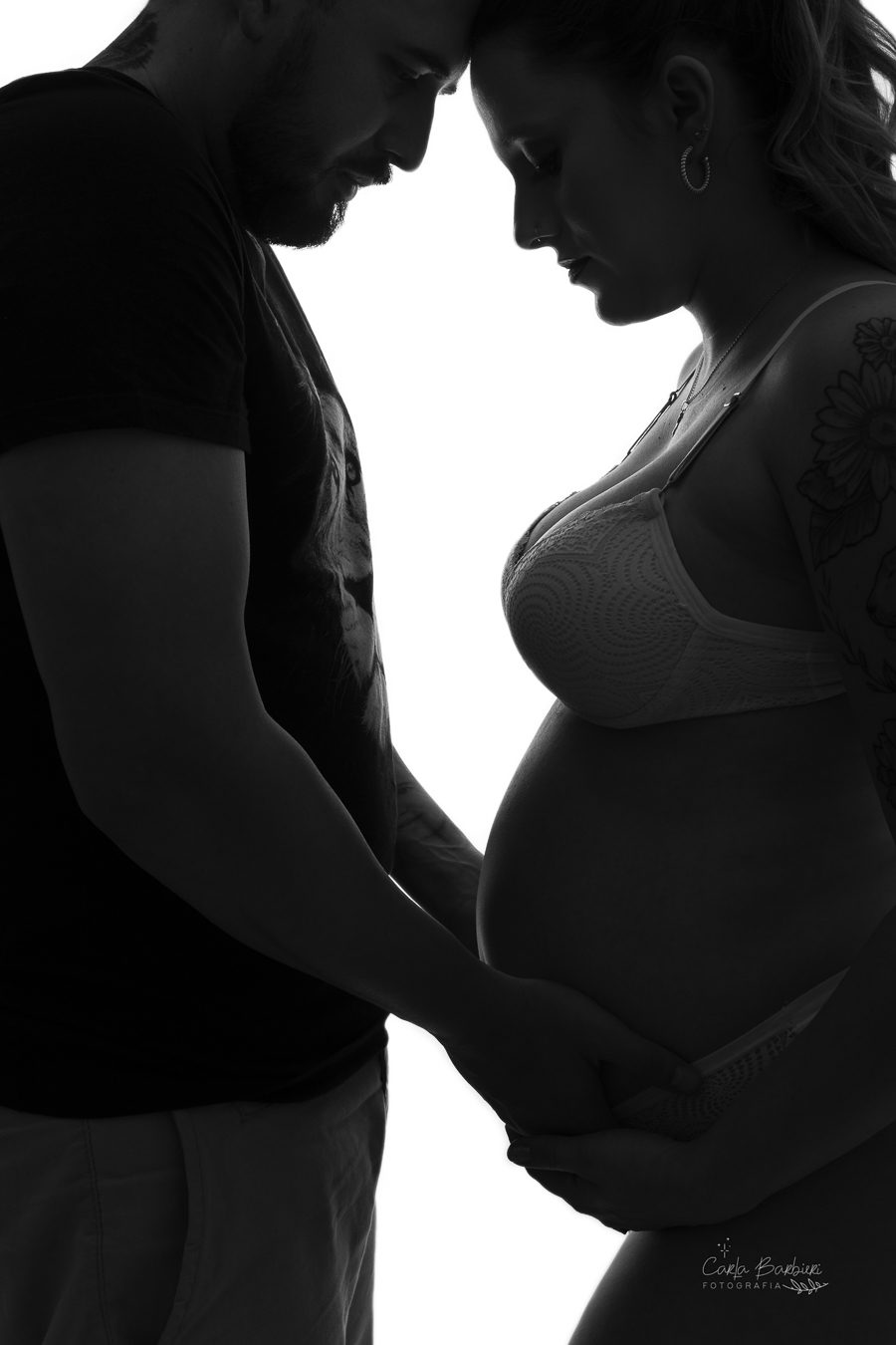 fotografia_grávida_em_contra_luz