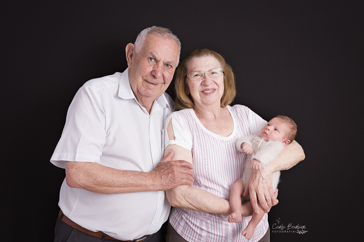 newborn pedro com os bisavós