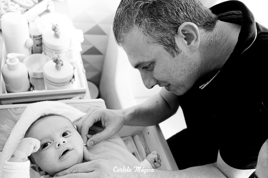 Acompanhamento-bebês-documental-de-família-gestante-newborn-curitiba-ensaio-fotográfico-book-fotografia-campo-largo-paraná-estúdio 