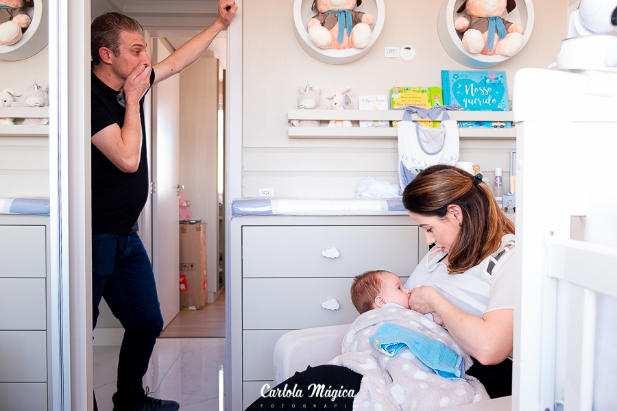 Acompanhamento-bebês-documental-de-família-gestante-newborn-curitiba-ensaio-fotográfico-book-fotografia-campo-largo-paraná-estúdio 