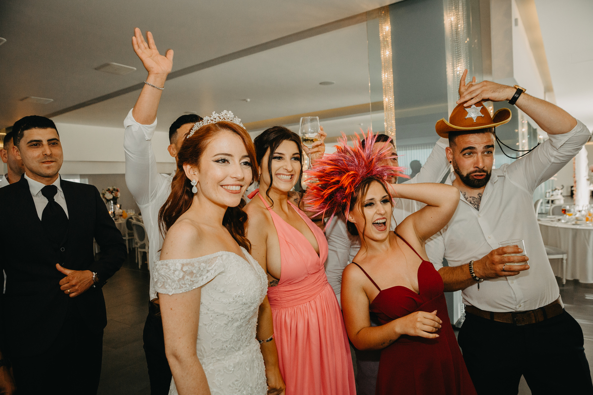 Casamento na Póvoa de Varzim, Casamento de luxo, fotografia de casamento, wedding photographer, noiva, noivo, noivas, amor, fotógrafo de casamento Porto, melhor fotógrafo de casamento, casar na praia, casamentos, fotografo de vila do conde, noivo, allgot