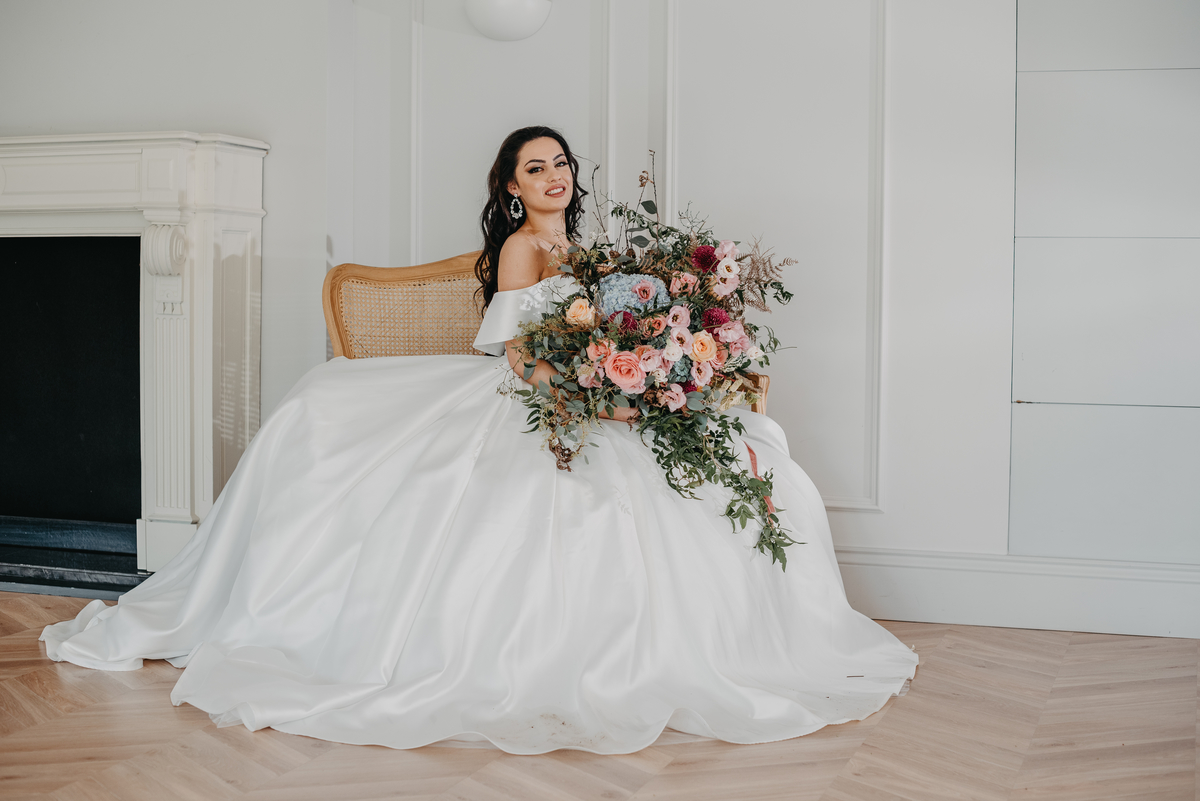 editorial noivas 2020, principessa noivas, marta arteiro make up, aqueduto eventos, bruno silva photographer, noivas 2020, casamento, ruizinho decorador, ramos de noiva, penteados de noiva, atelier dos criadores, casamento de sonho