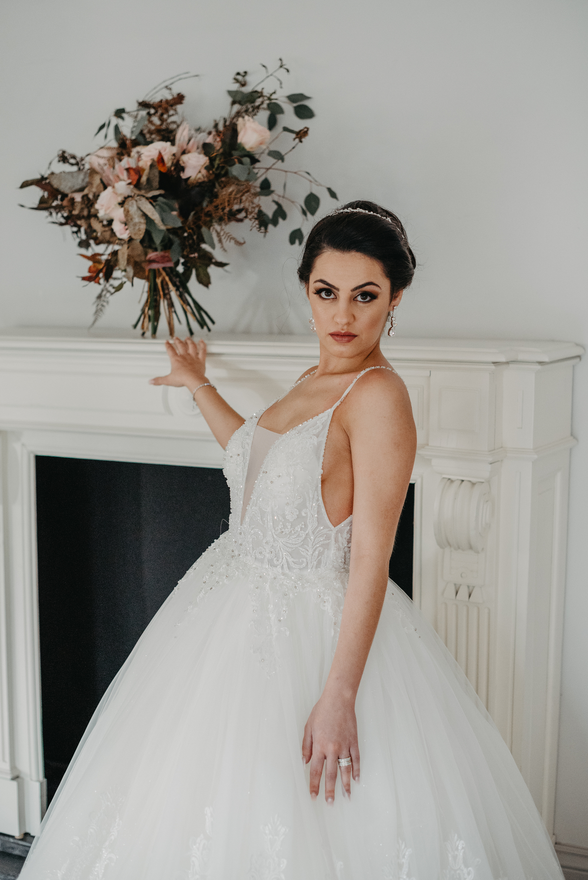 editorial noivas 2020, principessa noivas, marta arteiro make up, aqueduto eventos, bruno silva photographer, noivas 2020, casamento, ruizinho decorador, ramos de noiva, penteados de noiva, atelier dos criadores, casamento de sonho