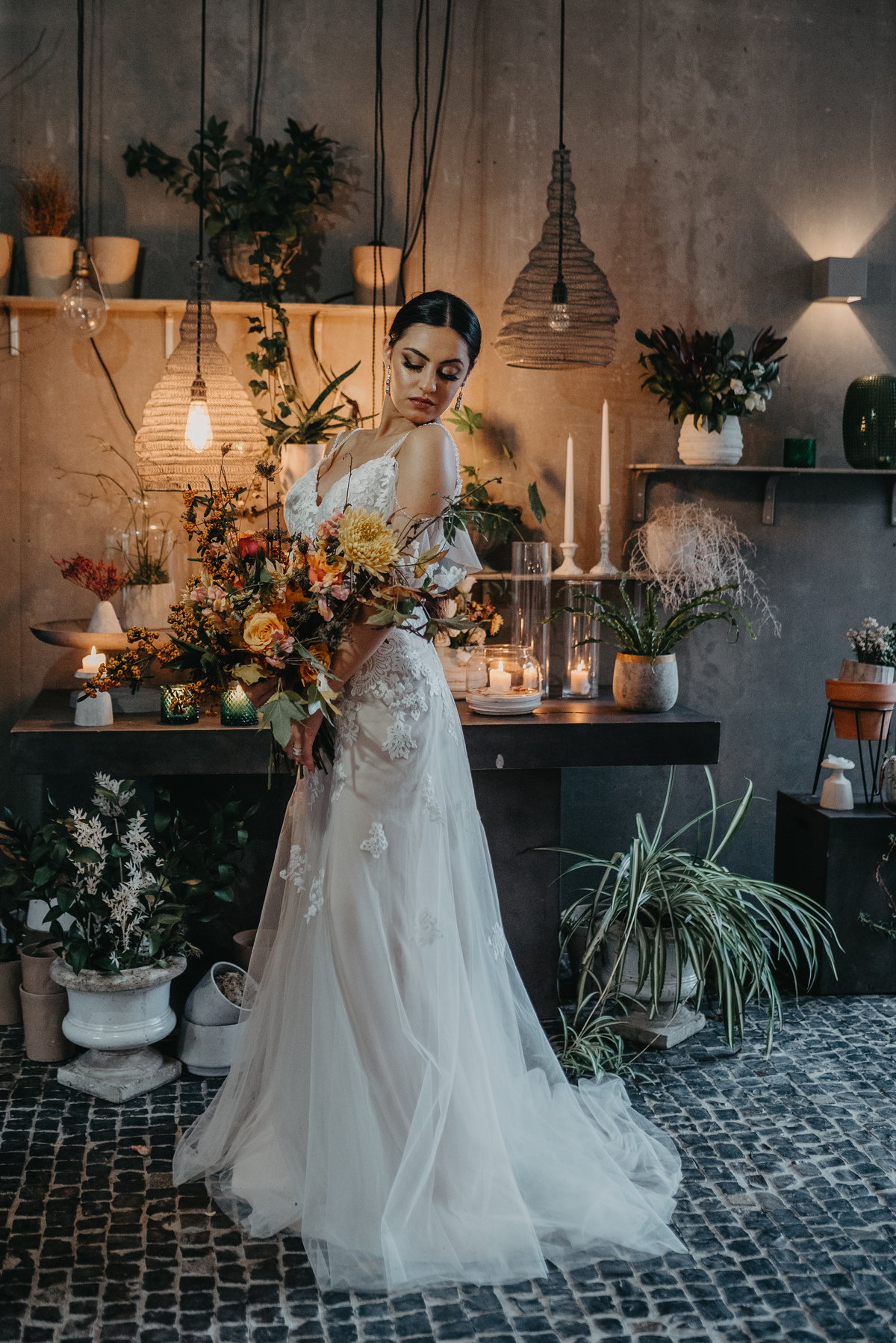 editorial noivas 2020, principessa noivas, marta arteiro make up, aqueduto eventos, bruno silva photographer, noivas 2020, casamento, ruizinho decorador, ramos de noiva, penteados de noiva, atelier dos criadores, casamento de sonho