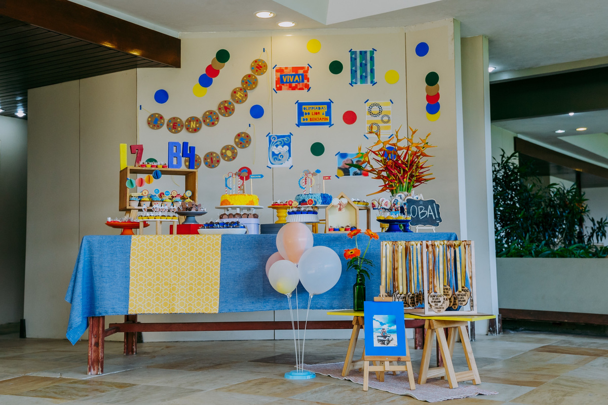 Fotografia de decoração de festa infantil com tema olimpíadas no play do condomínio na Lagoa Rodrigo de Freitas no Rio de Janeiro
