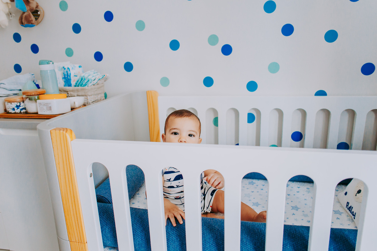 Fotografia de ensaio de bebê no berço