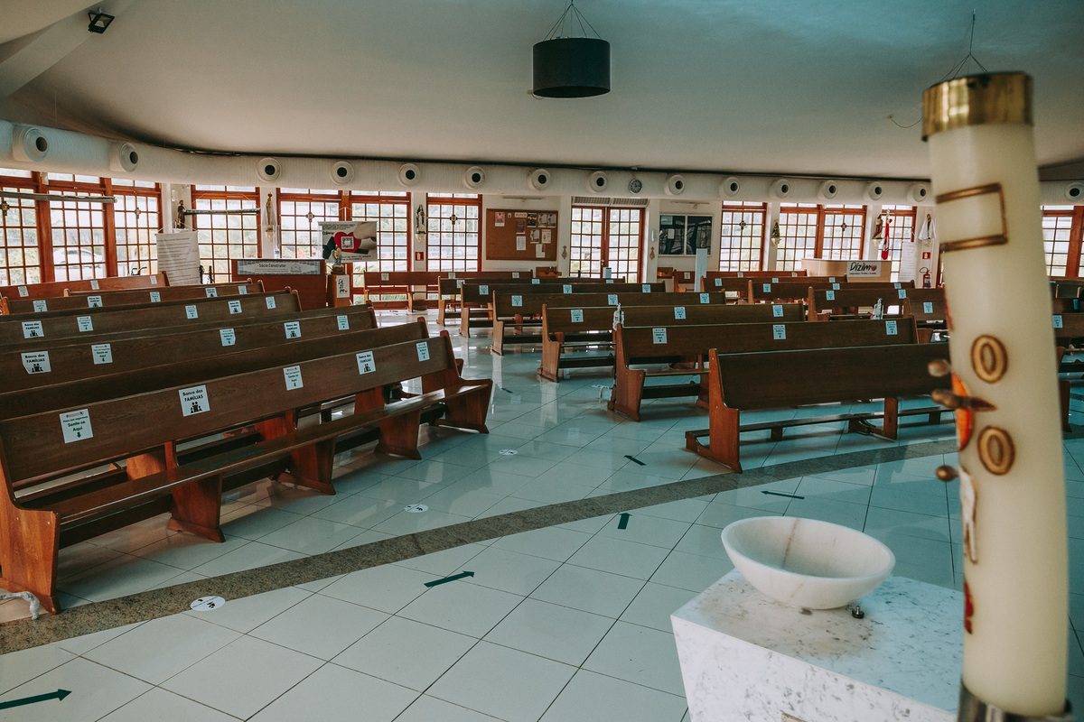 parte interna da Paróquia São Marcelino de Champagnat