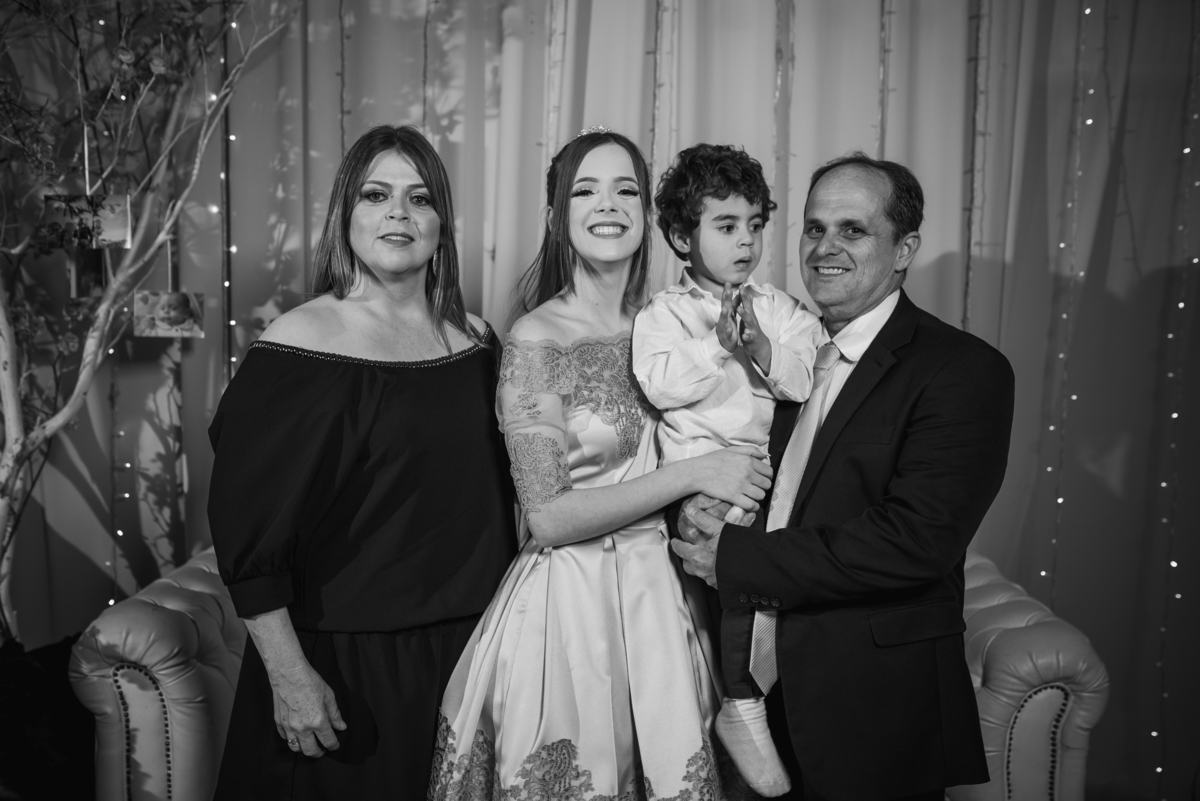 aniversario-15-anos-fernanda-teixeira-buffet-hapy-day-arapongas-parana-nilson-athayde-fotografia-ataide