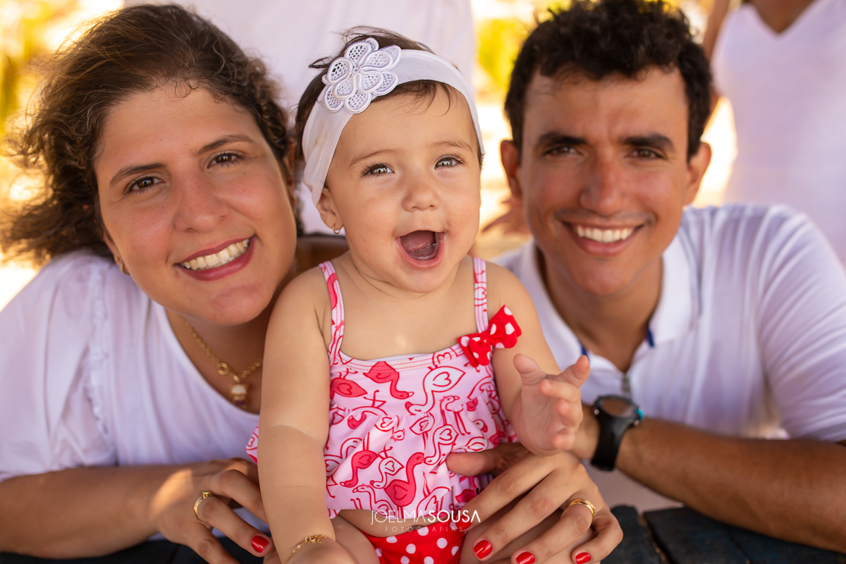 ensaio de familia, laura e familia, por joelma sousa fotografias de familia, bebe na praia filhos amor book de familia, book de crianças