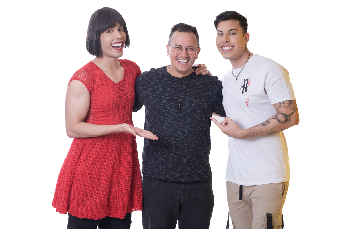 Ensaio em estúdio com os Gêmeos Willou e Watson