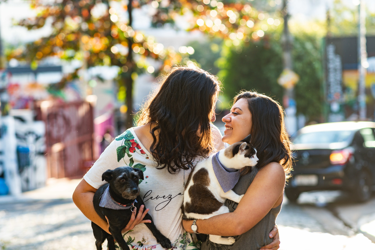 golden hour, olhar apaixonado do casal