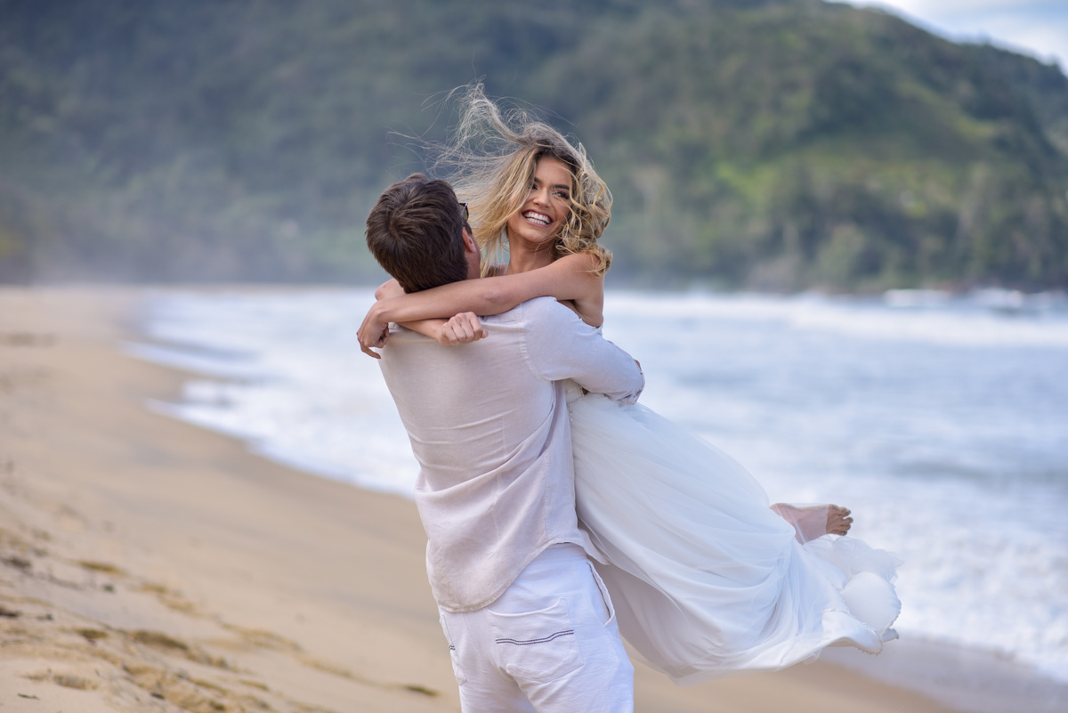 Francisco Sanini e Paola , praia vermelha, ubatuba, litoral norte