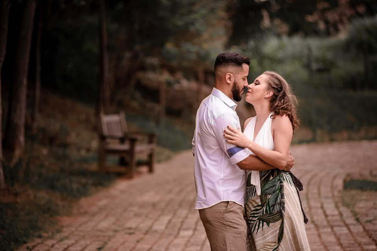ensaio-de-casal-jardim-botanico-jundiai-fotografia-de-casal-fotografo-danilo-farias