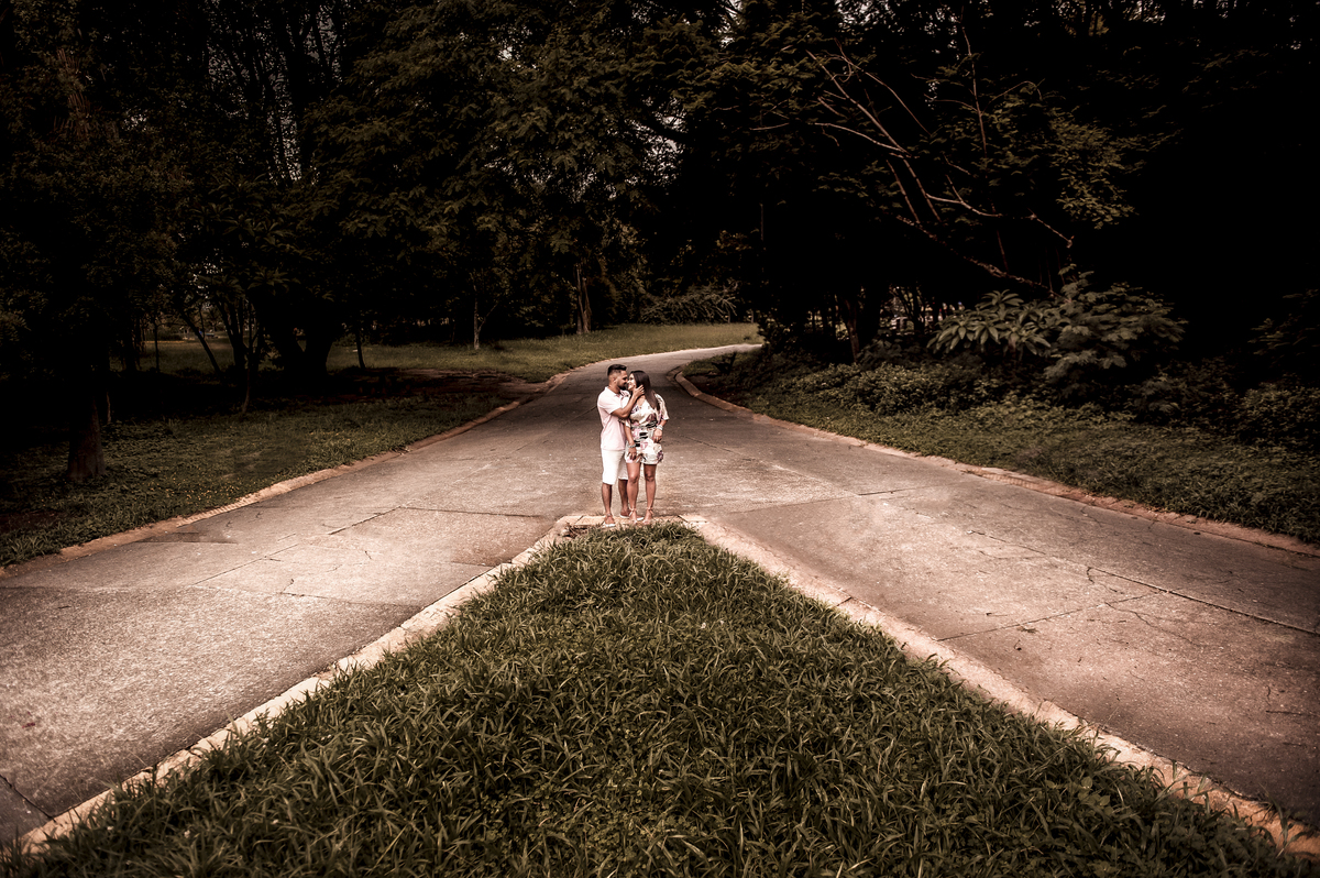 Ensaio-Casal-Jardim-villa-lobos-fotografia-de-casal-ensaio-pre-wedding-fotografo-danilo-farias