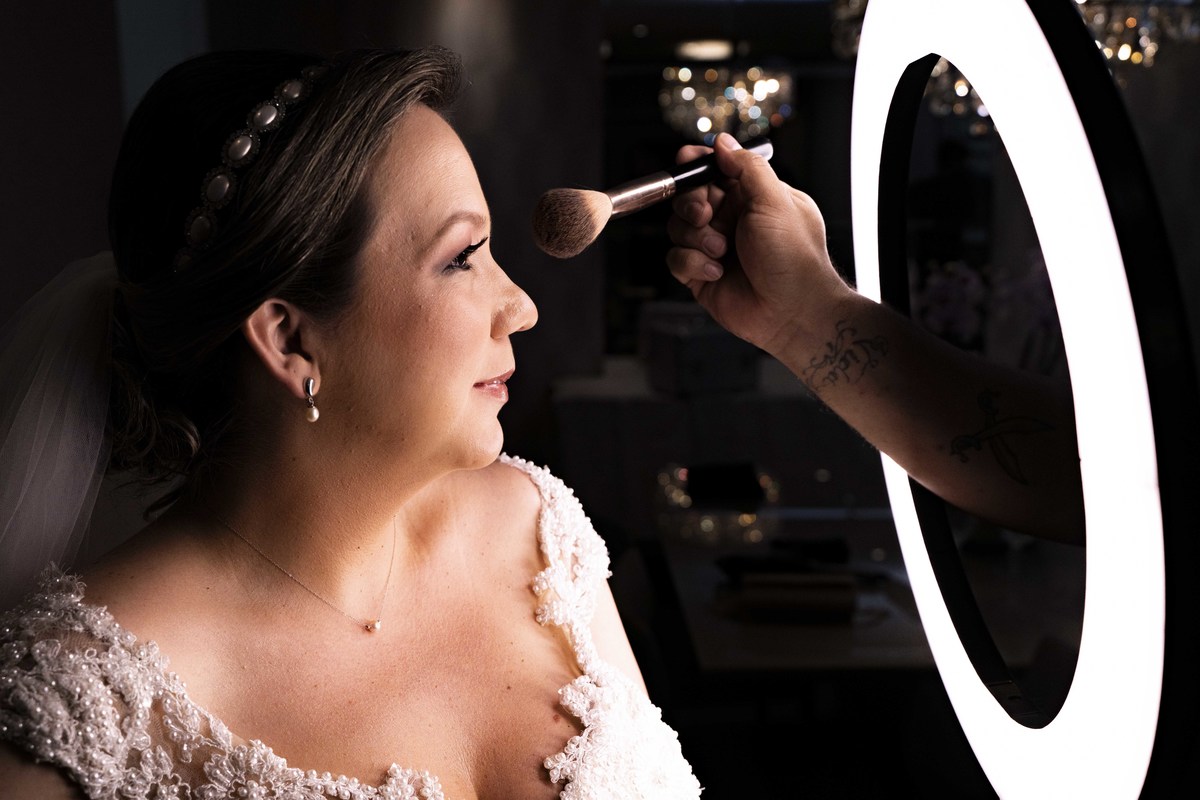 Casamento Católico, noivas 2022, maquiagem d noiva, foto preto e branco, making of, noivos, fotografo de casmento, fotografo sp, madrinhas, padrinhos, paroquia nossa senhora de fatima, casa bertolazzi, casamento, fotografia de casamento.