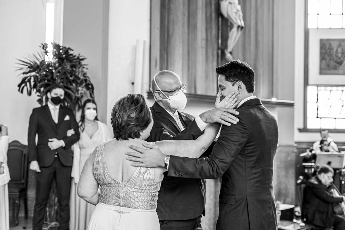 Casamento Católico, noivas 2022, maquiagem d noiva, foto preto e branco, making of, noivos, fotografo de casmento, fotografo sp, madrinhas, padrinhos, paroquia nossa senhora de fatima, casa bertolazzi, casamento, fotografia de casamento.