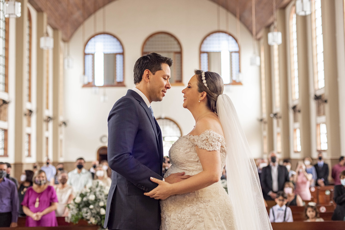 Casamento Católico, noivas 2022, maquiagem d noiva, foto preto e branco, making of, noivos, fotografo de casmento, fotografo sp, madrinhas, padrinhos, paroquia nossa senhora de fatima, casa bertolazzi, casamento, fotografia de casamento.