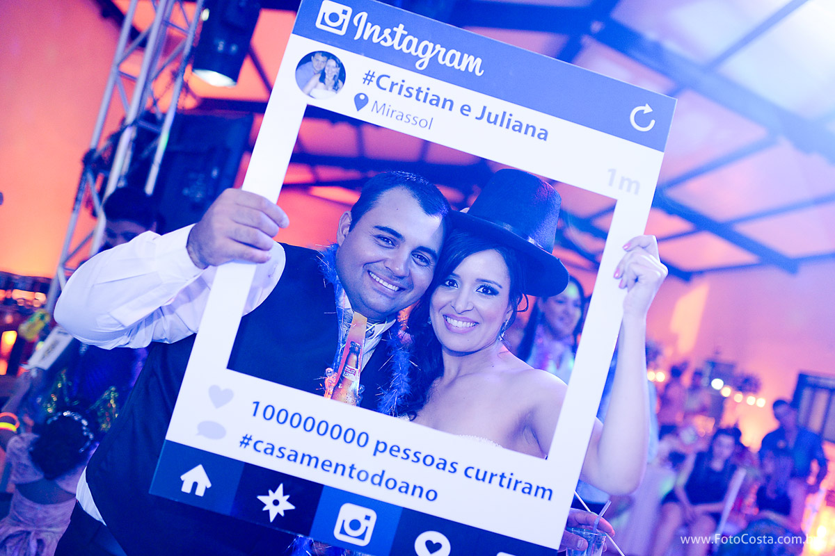 fotocosta, foto costa, fotografiariopreto, fotografia rio preto, fotocasamento, foto casamento, foto de noiva, ensaiocasal, ensaio de casal, ensaio casamento, trash the dress, aliança casamento, aliança ouro, noiva, docinhos para casamento, 