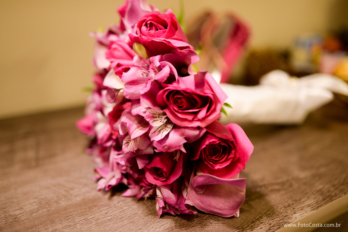 fotocosta, foto costa, fotografiariopreto, fotografia rio preto, fotocasamento, foto casamento, foto de noiva, ensaiocasal, ensaio de casal, ensaio casamento, trash the dress, aliança casamento, aliança ouro, noiva, docinhos para casamento, 