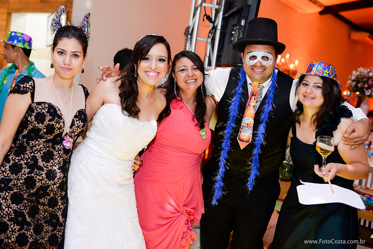 fotocosta, foto costa, fotografiariopreto, fotografia rio preto, fotocasamento, foto casamento, foto de noiva, ensaiocasal, ensaio de casal, ensaio casamento, trash the dress, aliança casamento, aliança ouro, noiva, docinhos para casamento, 