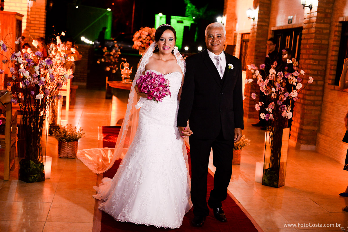fotocosta, foto costa, fotografiariopreto, fotografia rio preto, fotocasamento, foto casamento, foto de noiva, ensaiocasal, ensaio de casal, ensaio casamento, trash the dress, aliança casamento, aliança ouro, noiva, docinhos para casamento, 