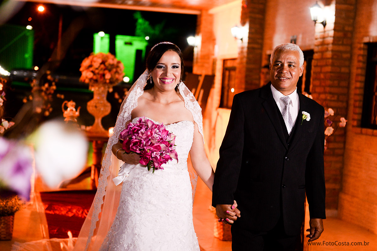 fotocosta, foto costa, fotografiariopreto, fotografia rio preto, fotocasamento, foto casamento, foto de noiva, ensaiocasal, ensaio de casal, ensaio casamento, trash the dress, aliança casamento, aliança ouro, noiva, docinhos para casamento, 