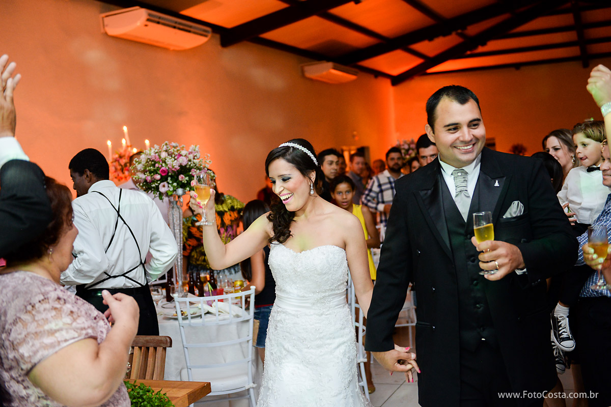 fotocosta, foto costa, fotografiariopreto, fotografia rio preto, fotocasamento, foto casamento, foto de noiva, ensaiocasal, ensaio de casal, ensaio casamento, trash the dress, aliança casamento, aliança ouro, noiva, docinhos para casamento, 