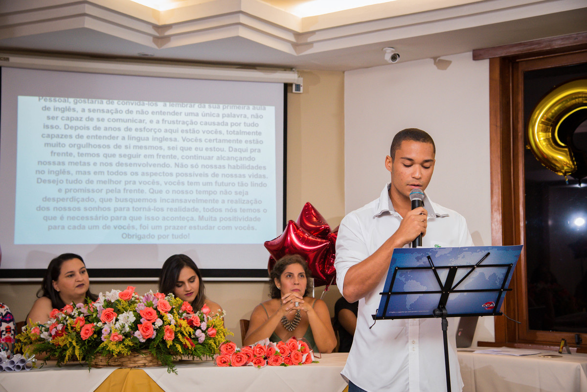 Formatura CCAA Itaboraí 2017 na Vacaria Churrascaria depoimento