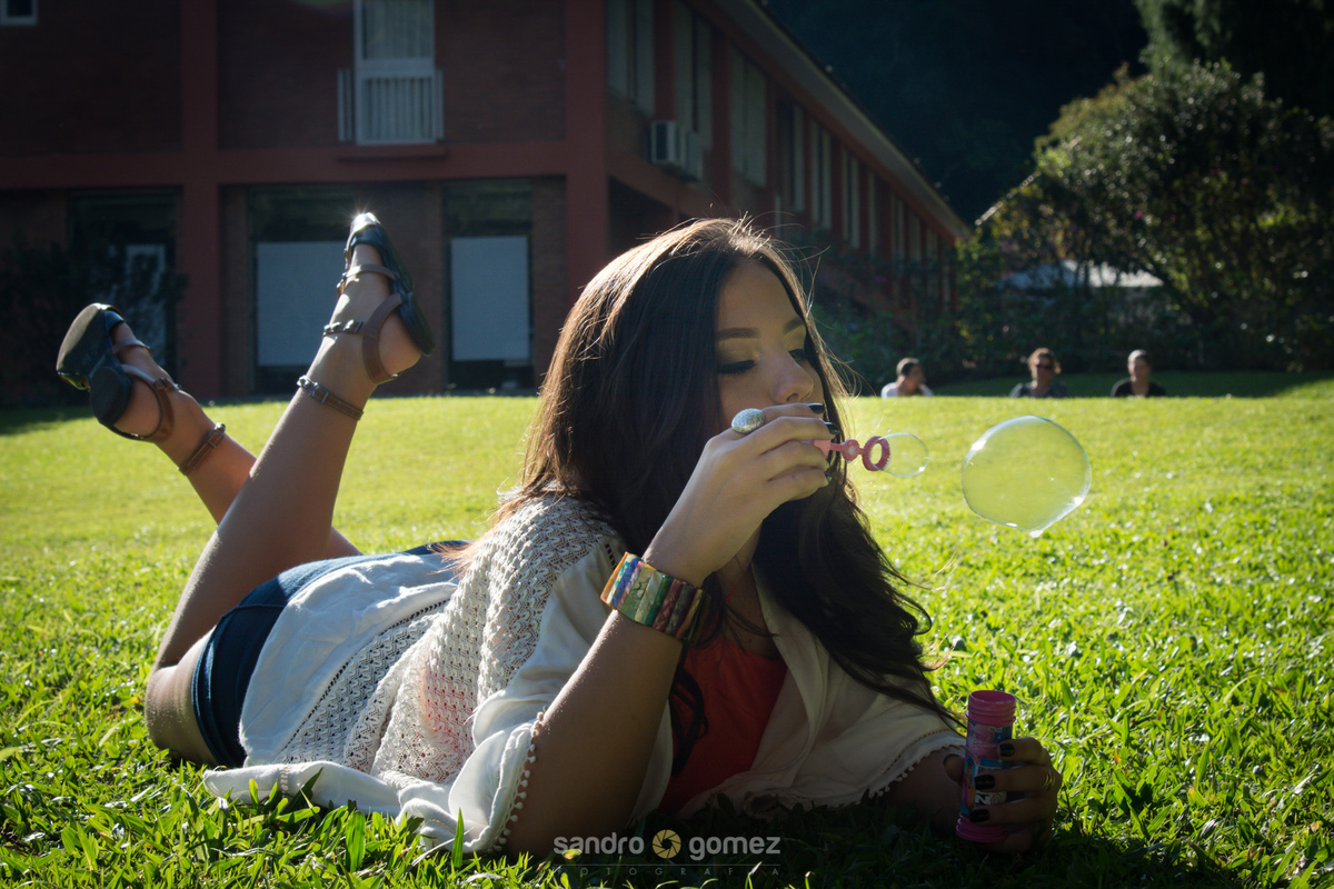 Ensaio Debut Victoria Almeida Casa de Vidro Petrópolis sabão