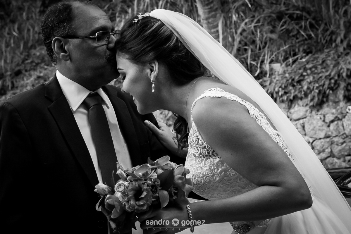 Casamento Sofia e Igor - Guarderya Beach Club - Niterói bênção