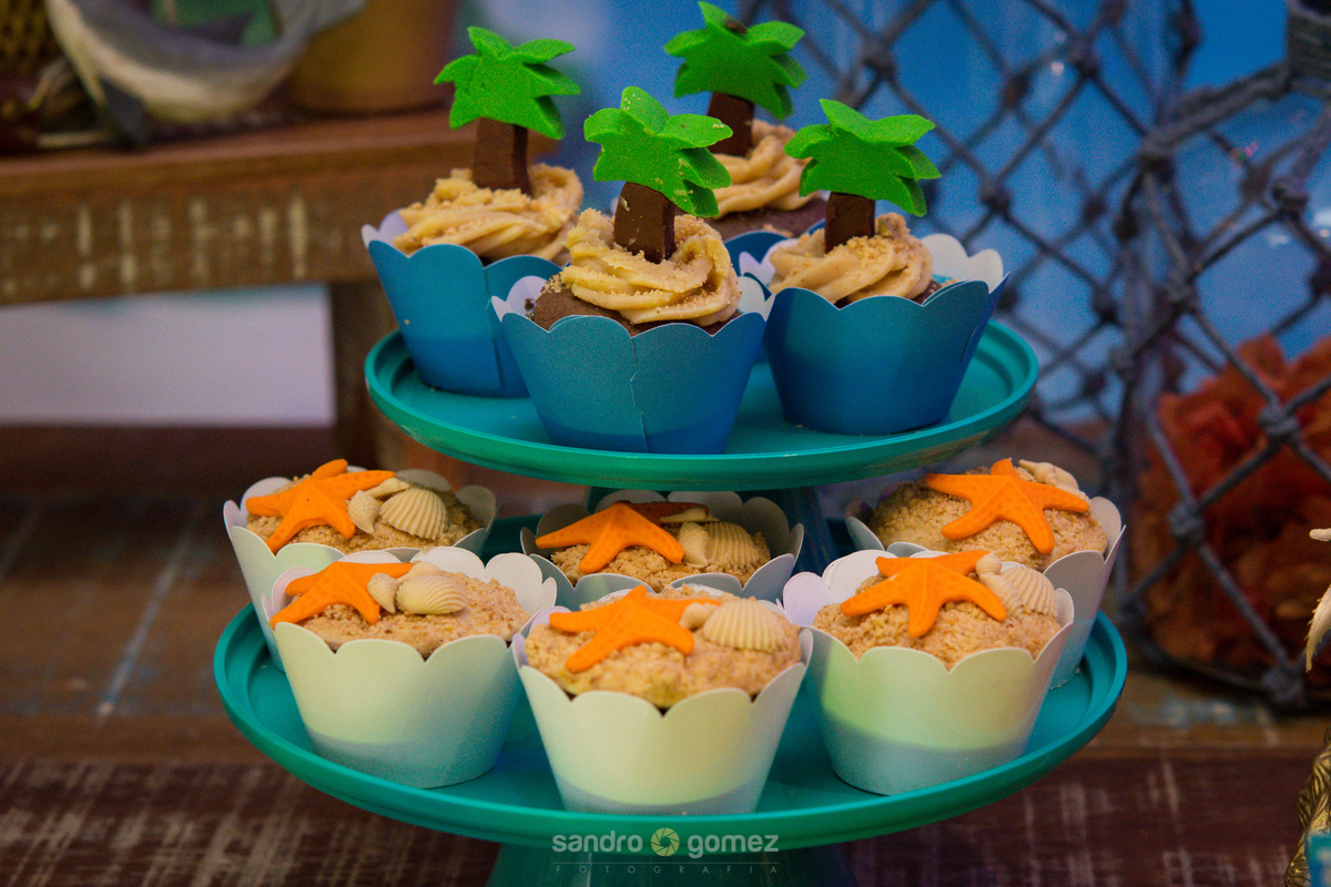 Aniversário de 1 ano do Estêvão, com o tema praia, realizado na casa de festas Festa & Cia - Largo da Batalha - Niterói - RJ