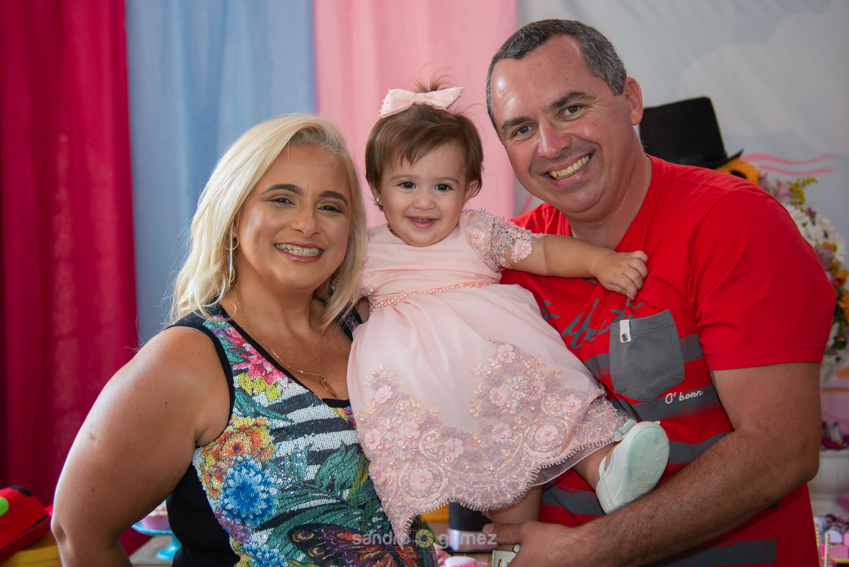 1 Ano Isadora Cardozo