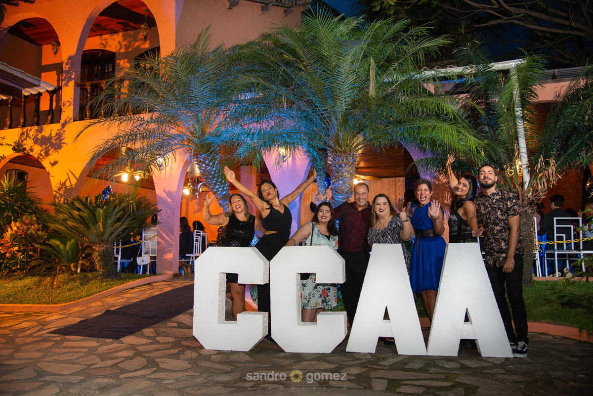 Formatura do centro de idiomas CCAA Itaboraí 2018 - realizado no Espaço Bianco Eventos com buffet da Moura Buffet.