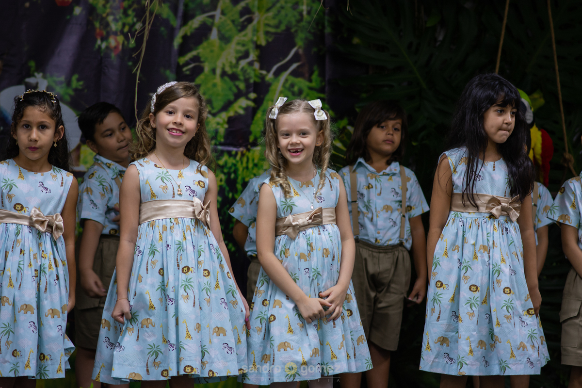 Formatura do primeiro ano do CESP - Centro Educacional Sanmartin Perez  realizado no Vera Gol - Itaboraí - RJ