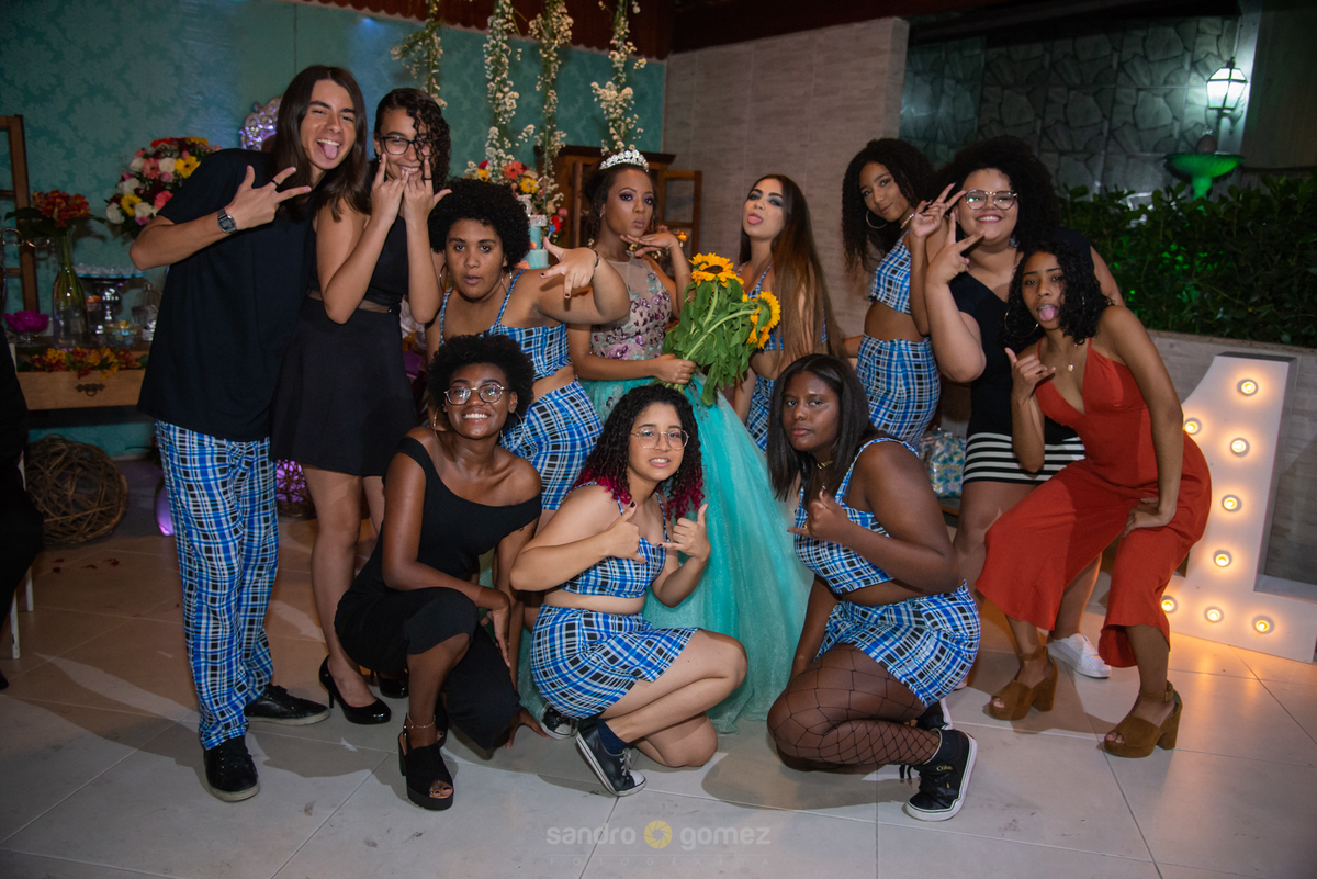 15 anos da Geovana Lucas realizado na casa de festas Recanto dos Olivais - Madureira - Rio de Janeiro - RJ