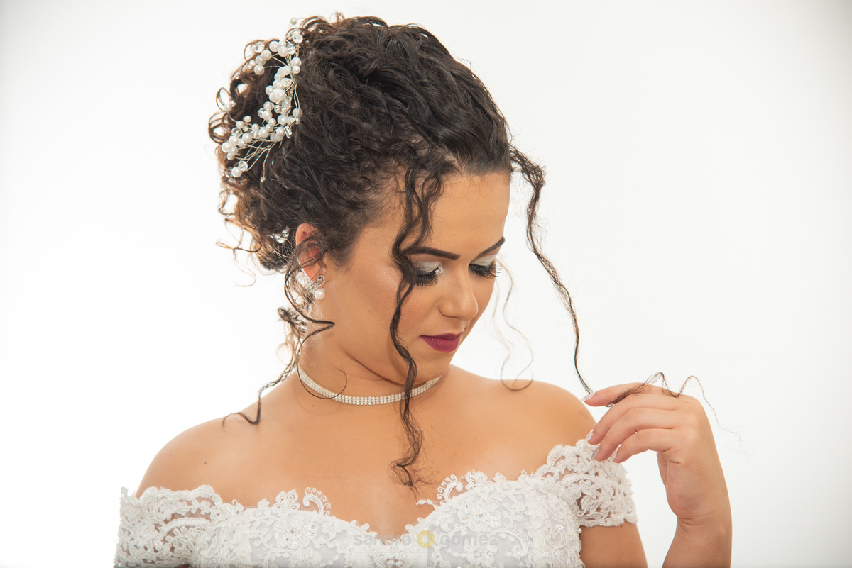 Casamento da Flavia Daflon e Gabriel Santana realizado na casa de festas Casarão do Alcântara - Laranjal - São Gonçalo - RJ