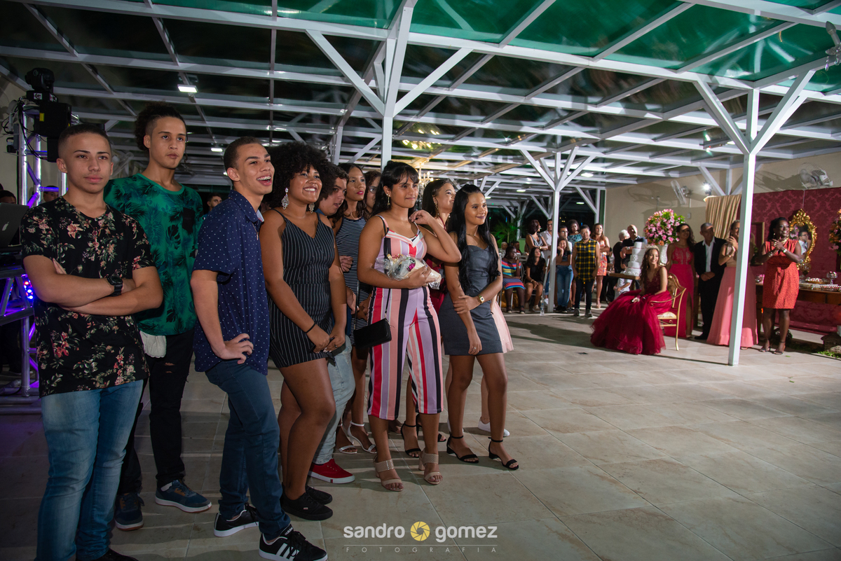 15 anos Ana Beatriz realizado no Salão de Festas Diferencial - Zé Garoto - São Gonçalo - RJ