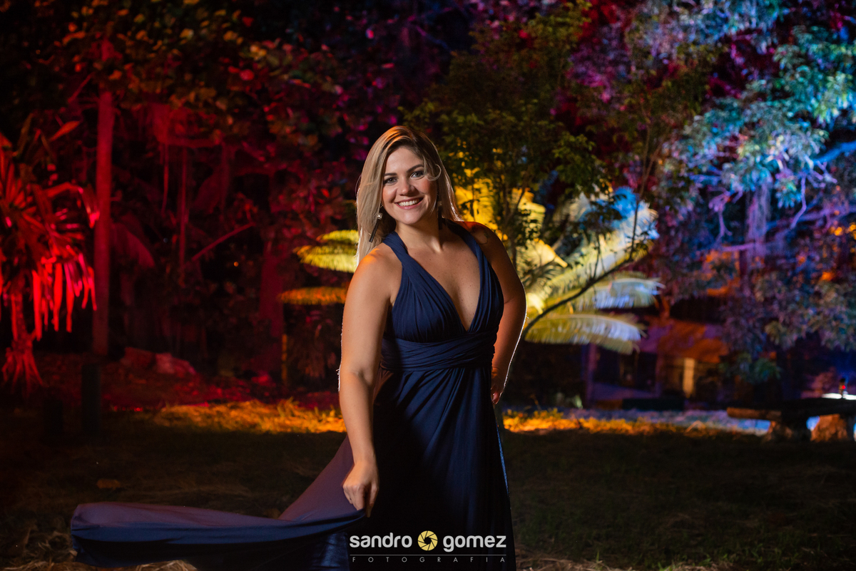 Ensaio Pré Wedding da Suellen Canero e do Matheus Almeida realizado na Igreja de São Francisco Xavier - Niterói - RJ