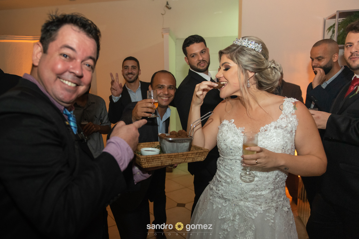 Casamento da Suellen Canero e Matheus Almeida realizado na casa de festas Solar Imperial - Niterói - RJ